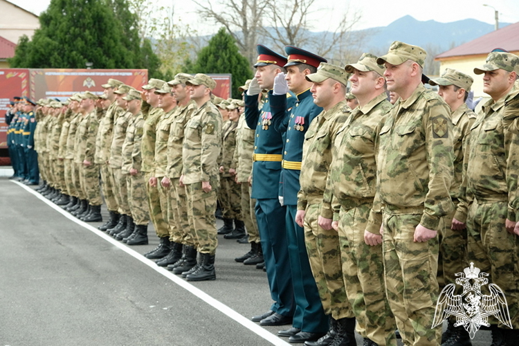 Махачкалинское соединение Росгвардии отметило 30-ю годовщину образования