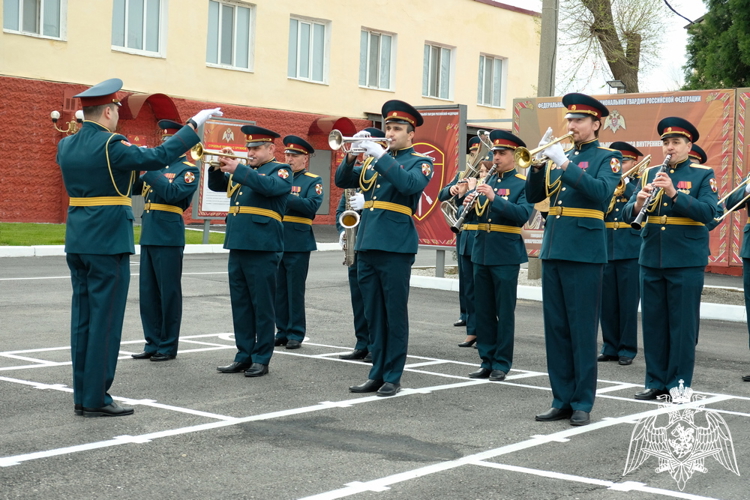 Махачкалинское соединение Росгвардии отметило 30-ю годовщину образования