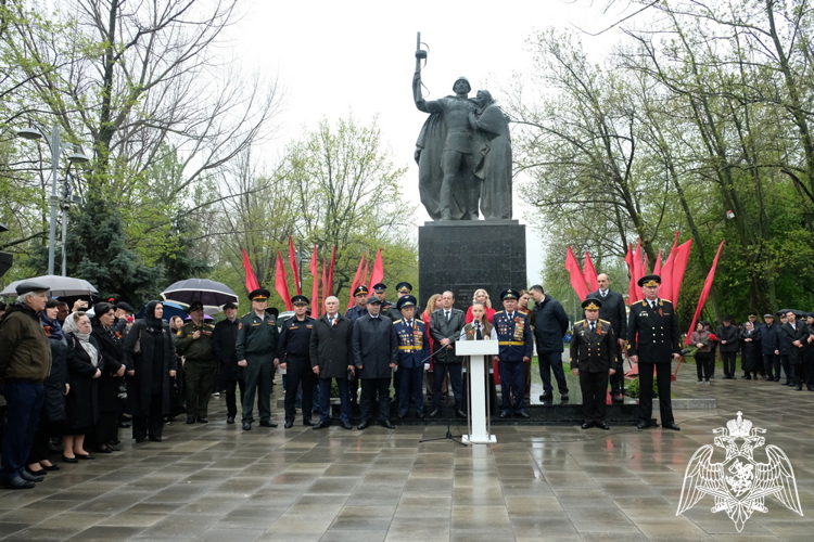 Представители Росгвардии в Дагестане стали участниками акции «Вахта памяти»