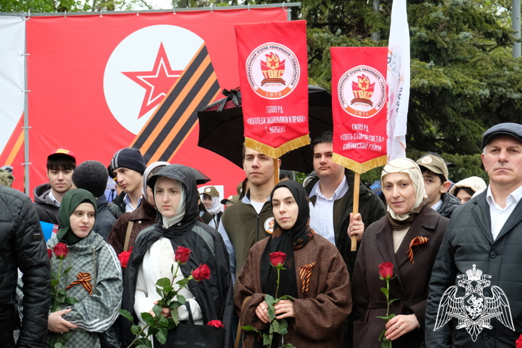 Представители Росгвардии в Дагестане стали участниками акции «Вахта памяти»