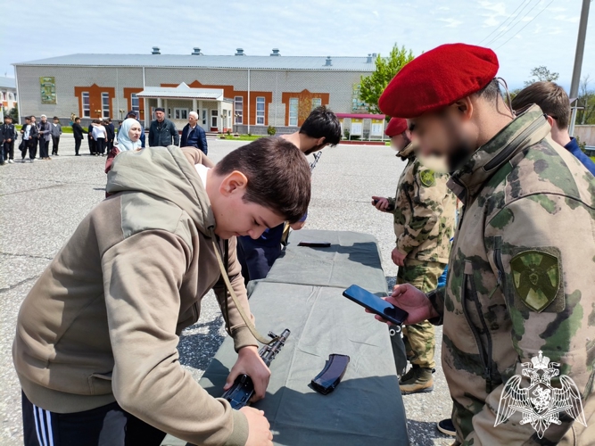 Военнослужащие Росгвардии оказали содействие в проведении муниципального этапа игры «Зарница 2.0»