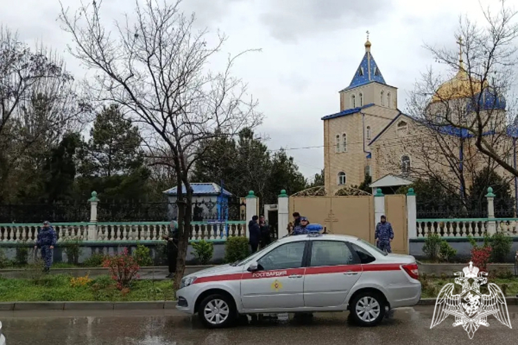 Росгвардейцы обеспечили безопасность во время празднования православного праздника Вербное воскресенье в Дагестане