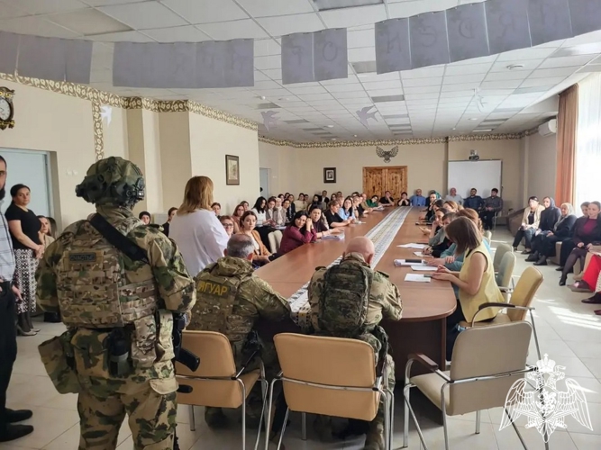 В Дагестане росгвардейцы приняли участие во всероссийских учениях по антитеррористической защищенности образовательных учреждений