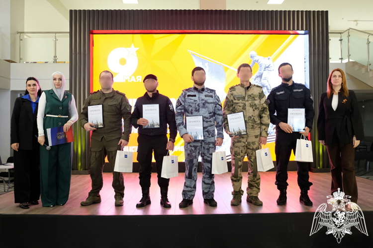 Представители Росгвардии стали победителями тематической интеллектуальной игры в Дагестане
