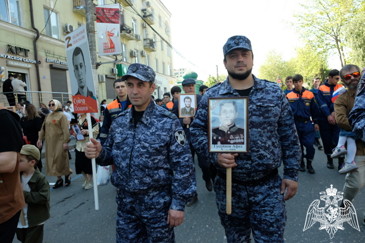 В Дагестане росгвардейцы приняли участие в акции «Бессмертный полк»