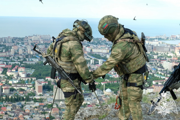 Съемочная группа телеканала «НТВ» побывала в дагестанском ОМОН «Горец»