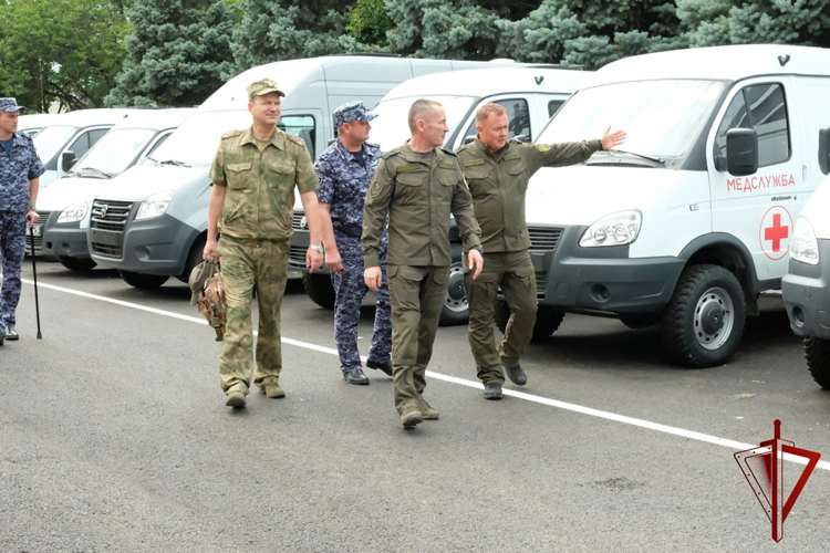 Командующий Северо-Кавказским округом Росгвардии прибыл в Дагестан с рабочей поездкой