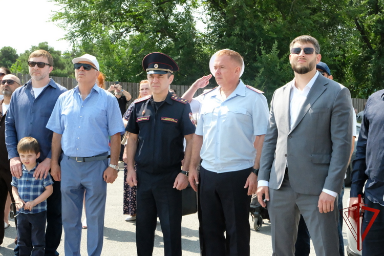 Начальник Управления Росгвардии по Республике Дагестан принял участие в мероприятии, посвященном Дню Конституции РД