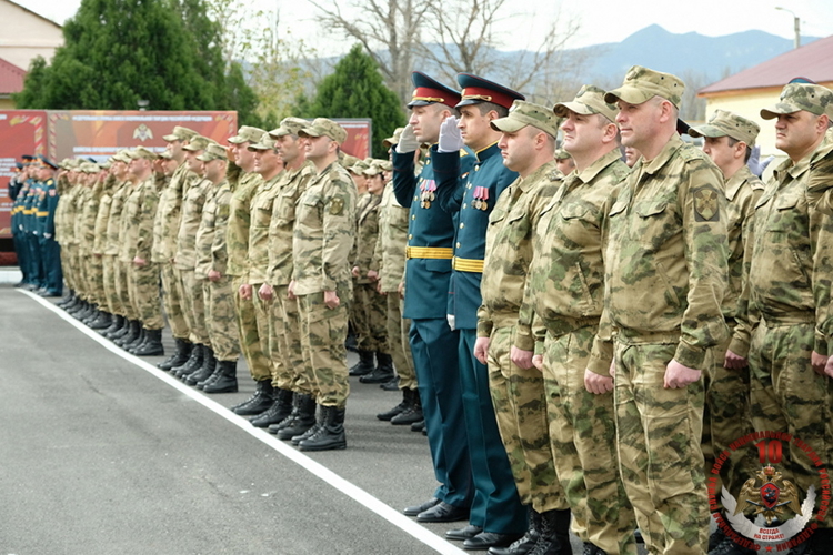 Махачкалинское соединение Росгвардии отметило 30-ю годовщину образования