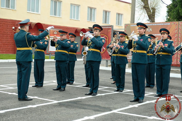 Махачкалинское соединение Росгвардии отметило 30-ю годовщину образования
