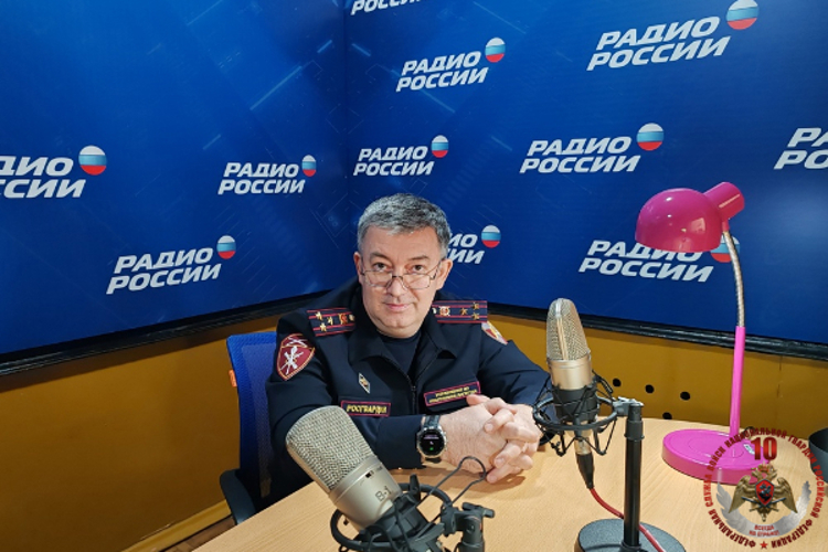Офицер Росгвардии выступил на дагестанском радио в преддверии юбилея ведомства