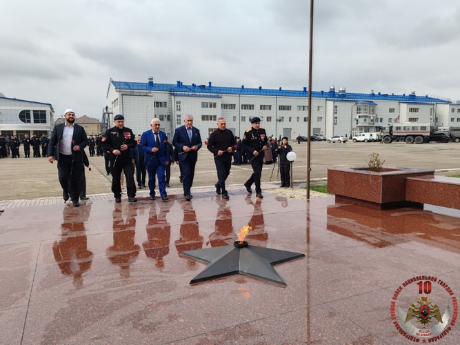 В День Росгвардии в Дагестане почти память павших воинов правопорядка
