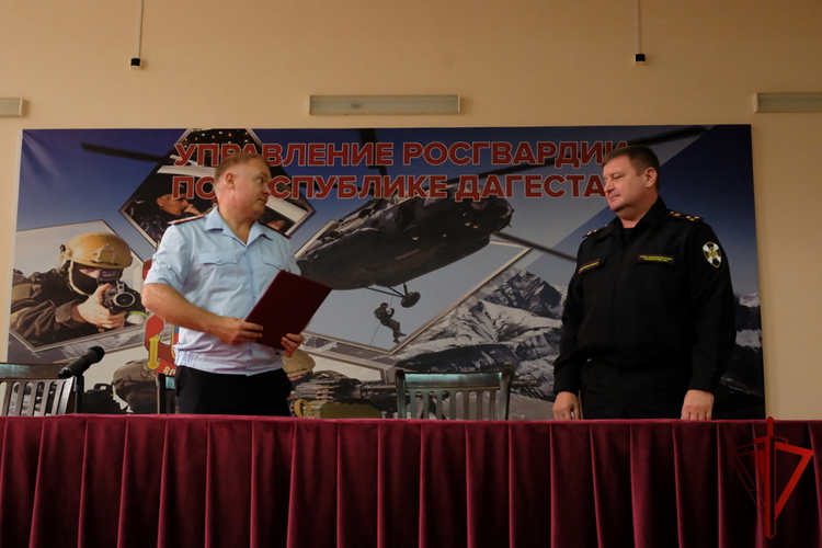 В Дагестане отметили профессиональный праздник специалистов тыловых подразделений Росгвардии