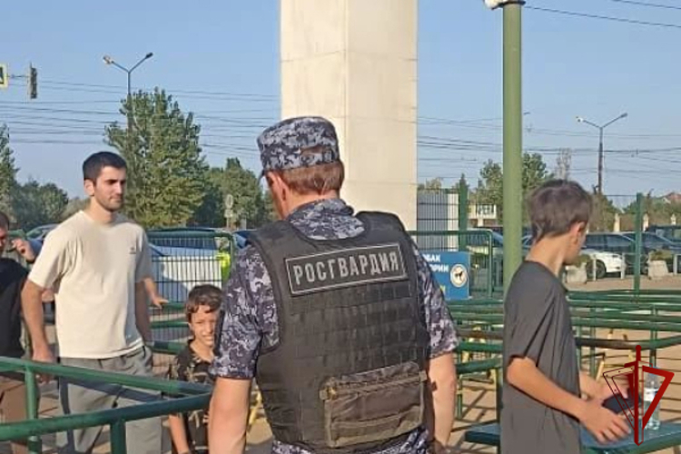 В Дагестане росгвардейцы обеспечили правопорядок на футбольном матче РПЛ