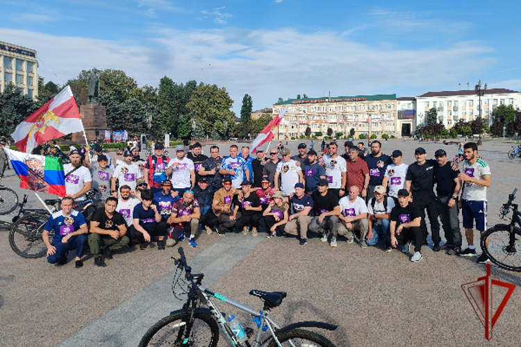 В Дагестане прошёл «Велопробег единства народов России» с участием росгвардейцев