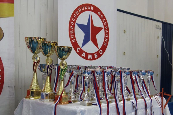 Дагестанские спортсмены заняли призовое место на чемпионате Северо-Кавказского округа Росгвардии по самбо