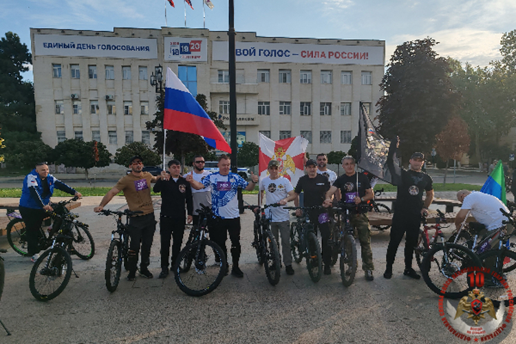 В Дагестане прошёл «Велопробег единства народов России» с участием росгвардейцев