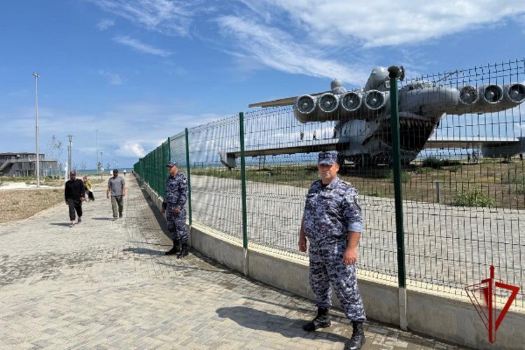 В Дагестане росгвардейцы обеспечили безопасность на молодежном форуме «Каспий»