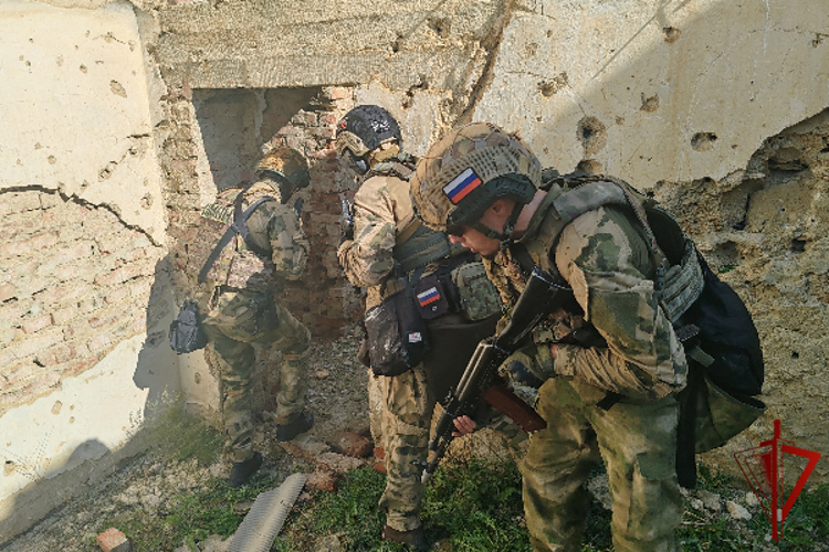 В Дагестане прошло тактико-специальное занятие спецподразделений Росгвардии